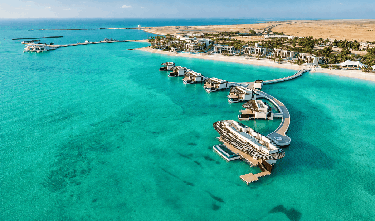 Gulf Weekly Surrounded  by nature 