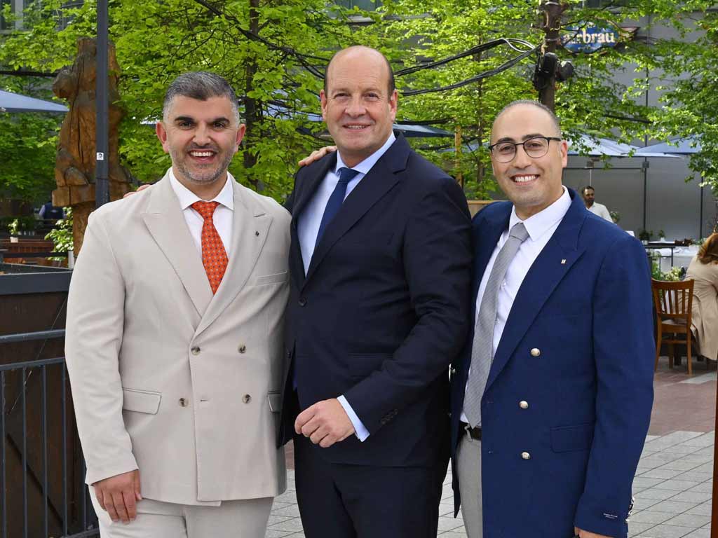 Bavarian-Arab Society opens office at Munich Airport