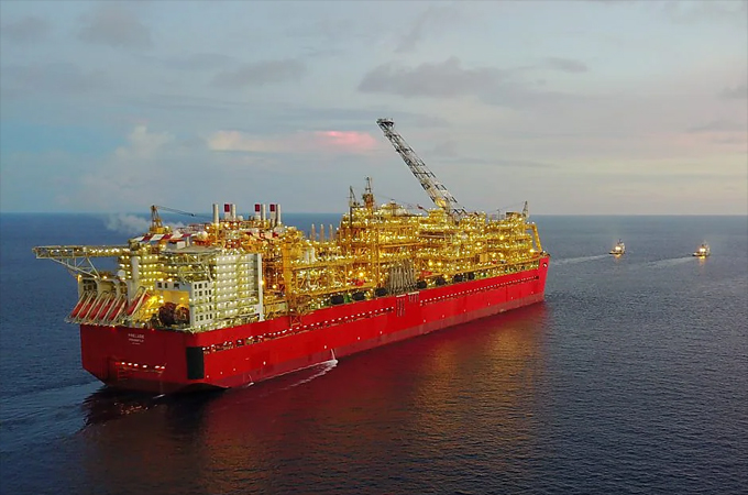Global LNG demand to rise 65pc by 2050, Shell forecasts
