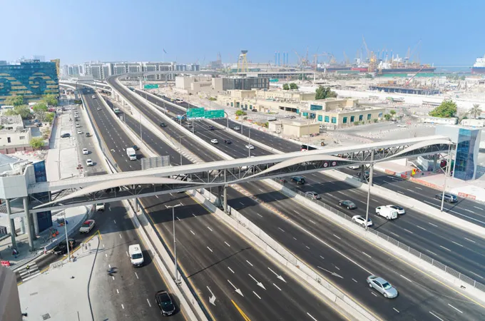 RTA completes new pedestrian bridges across Dubai 