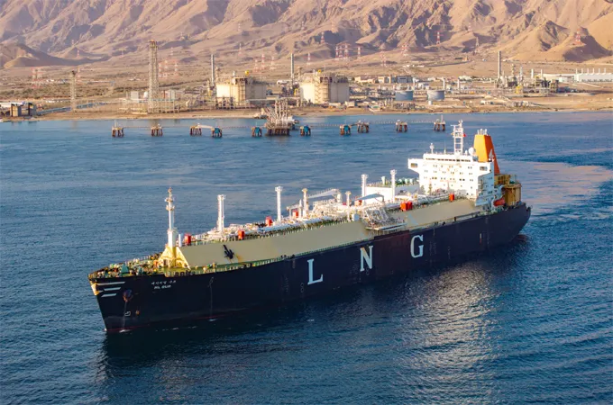 Oman LNG shortlists bidders for fourth liquefaction train
