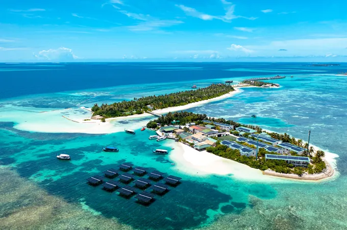 OZEN LIFE MAADHOO champions World Cleanup Day