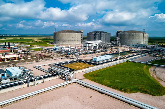 QatarEnergy starts LNG operations at Isle of Grain