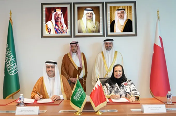Bahrain, Saudi Arabia sign deal to ease flow of goods 