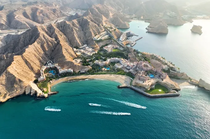 Hilton to double presence in Oman with trio signing