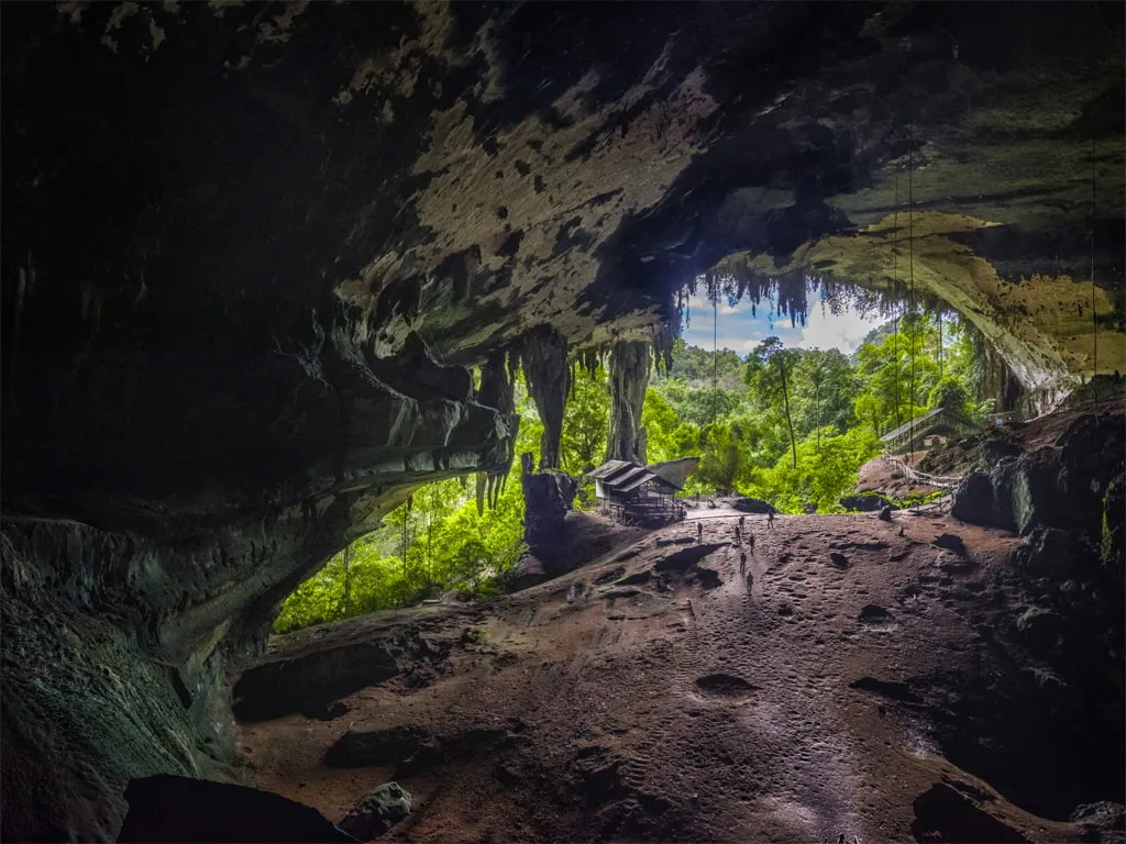 Sarawak Tourism Board showcases culture, sustainability at WTM London