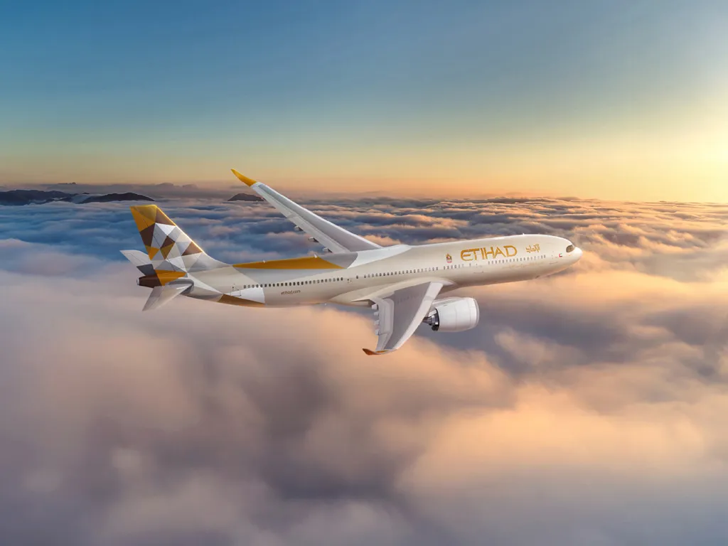 Etihad expands widebody fleet with 32 new airbus aircraft