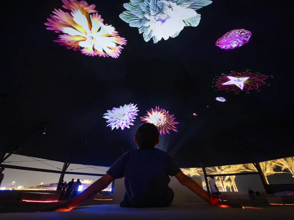 Manar Abu Dhabi unveils Public Light Art Exhibition