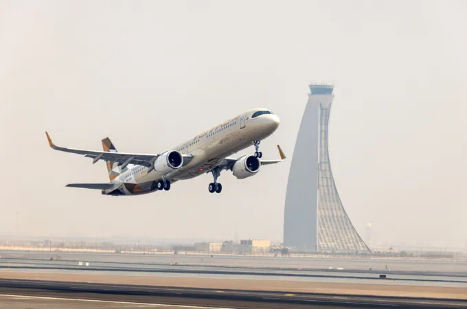Etihad Airways  carries 2m passengers in October