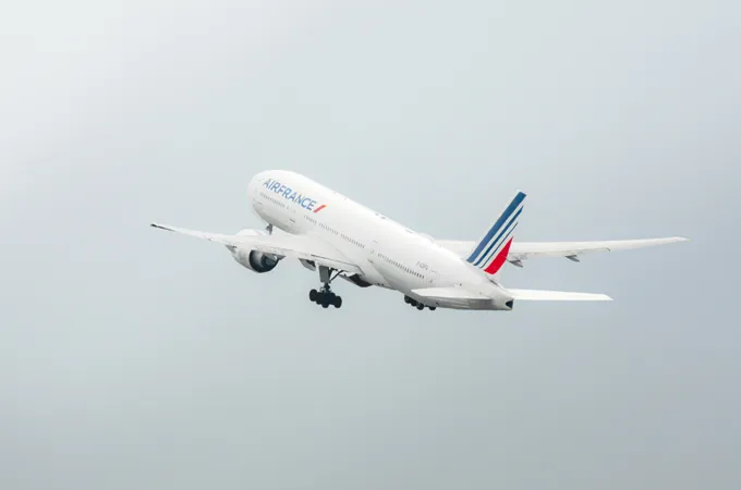 Air France adds 18 weekly flights for Dubai-Paris route