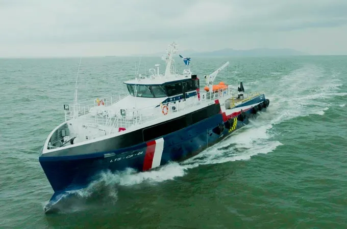 Strategic Marine delivers two latest 42m fast crew boats to NMDC LTS