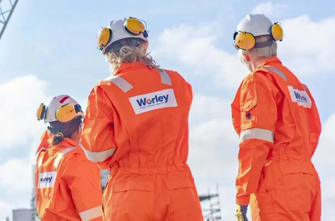 Worley lands key FEED contract for Oman refinery project
