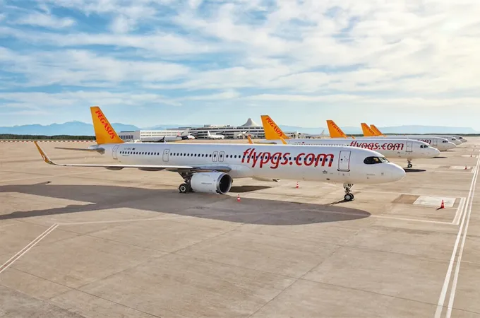 Pegasus signs deal to acquire Czech Airlines, Smartwings