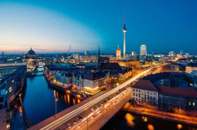 Berlin misses 30m overnight stays amid 2025 visitor decline