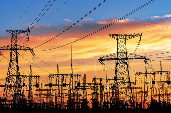 Rawasi, Saudi Energy ink power network upgrade deal