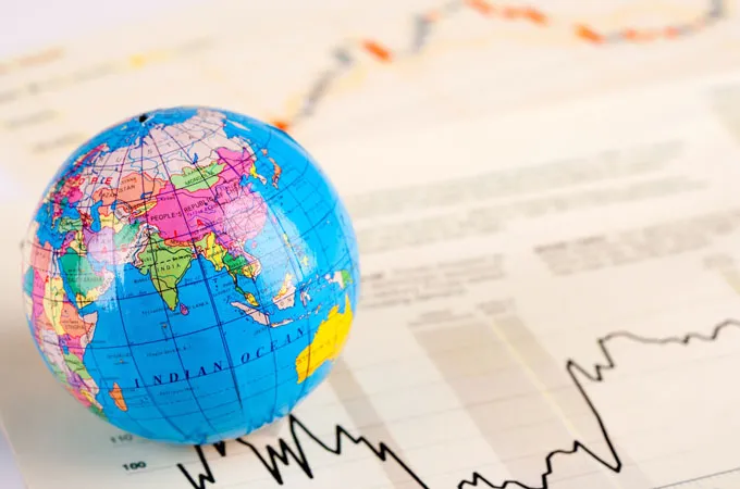World economy at risk as conflict drains oil inventories, warn global bodies
