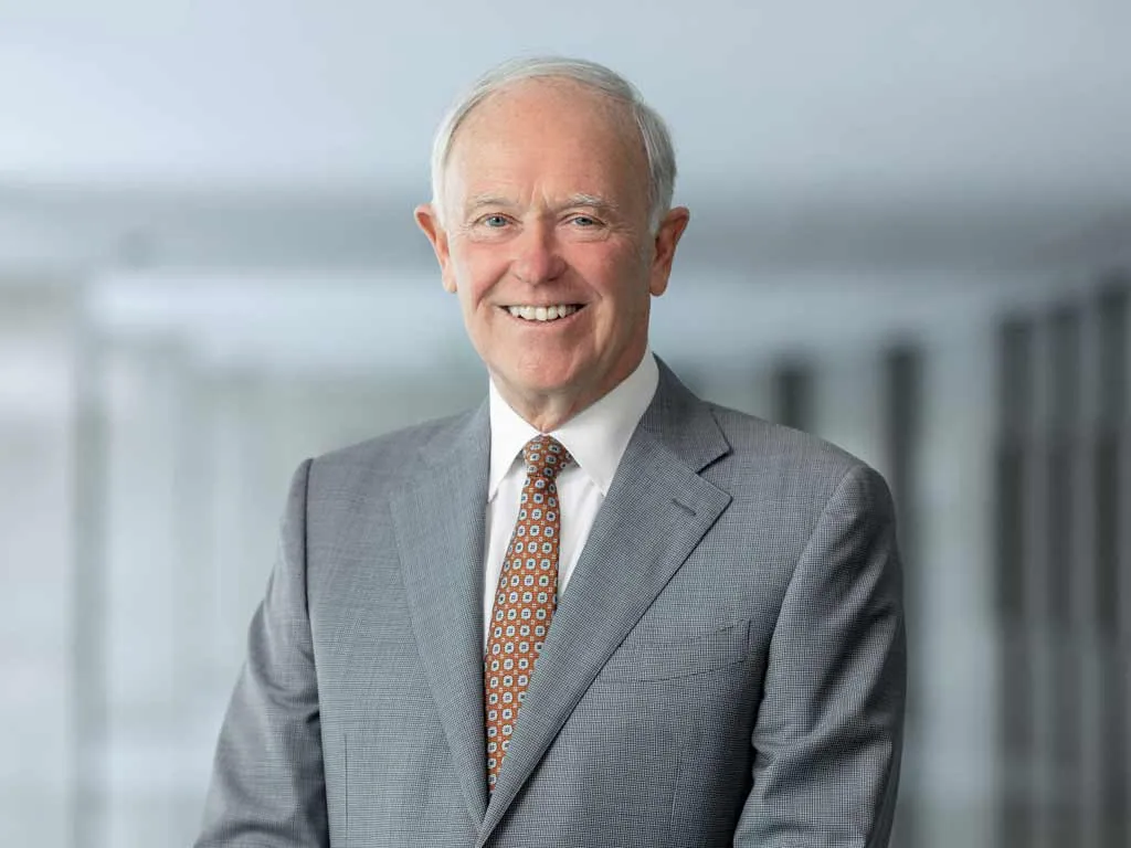 Emirates to offer incentives and reliability, but no fare cut, says Clark