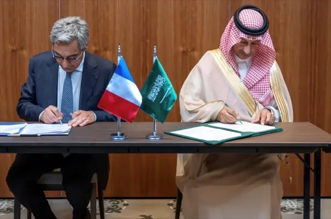 Saudi Arabia, France sign joint action programme to advance tourism cooperation