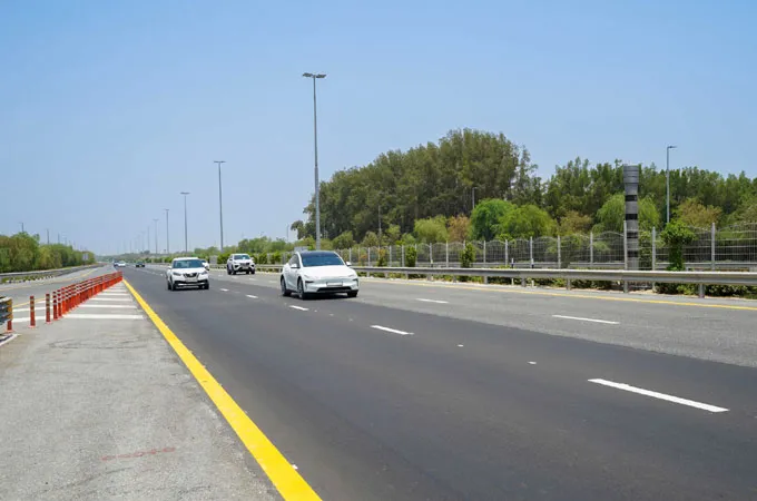 RTA completes 17 km road maintenance works across Dubai