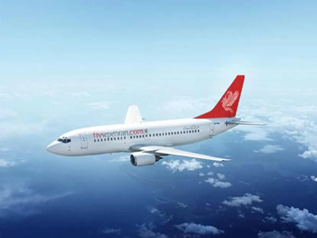 Dubai airport receives first flight from Tehran since February