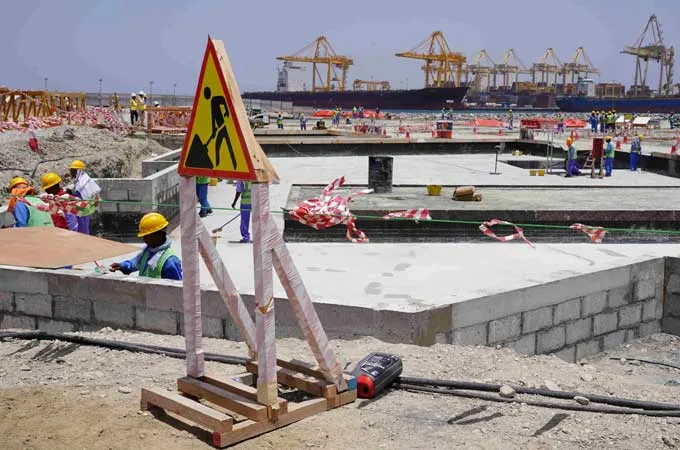 Shurooq achieves key construction milestones at flagship Sharjah projects