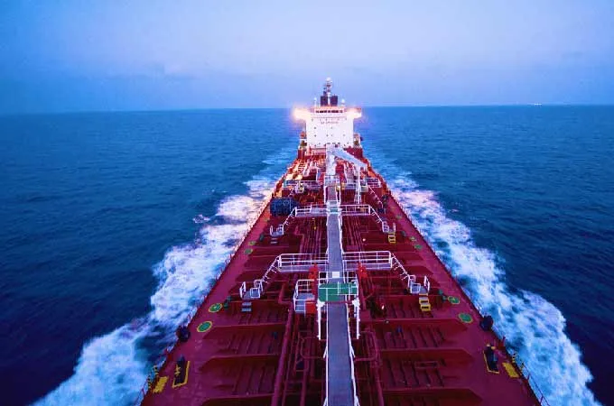 ADNOC L&S orders $900m four next-generation LNG carriers 