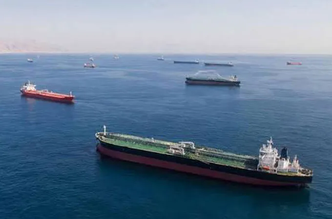 Oil under pressure as Hormuz shipping hopes improve, says expert