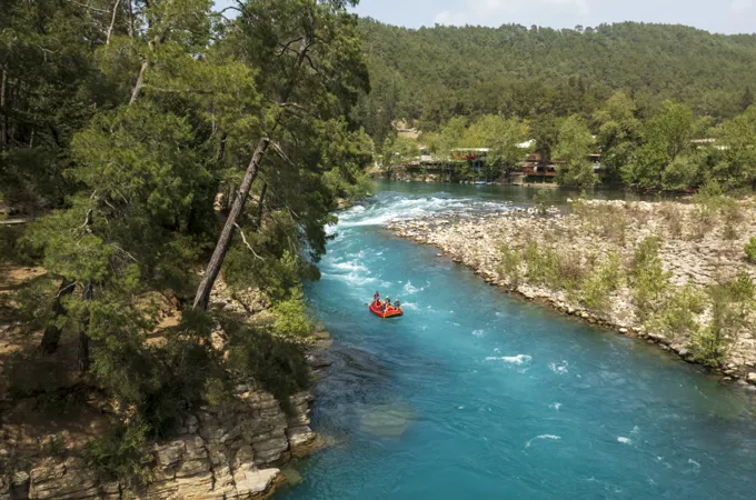 Türkiye welcomes 25.8m international visitors in first half of 2026
