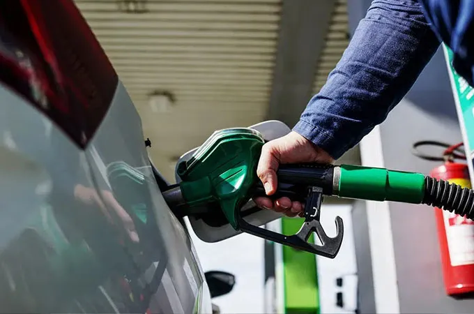 Diesel prices surge in US, Europe amid tight refined product supplies
