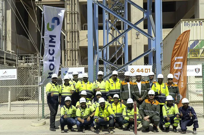 Holcim UAE kicks off operations at cement carbon storage pilot in Fujairah