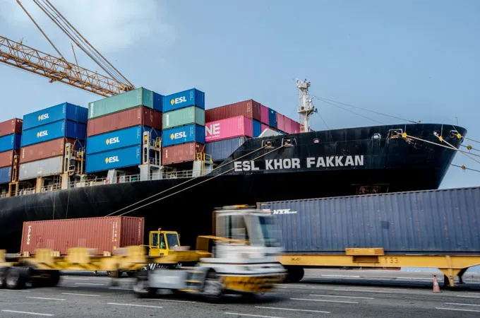 ESL names vessel ‘ESL Khor Fakkan’ in tribute to port
