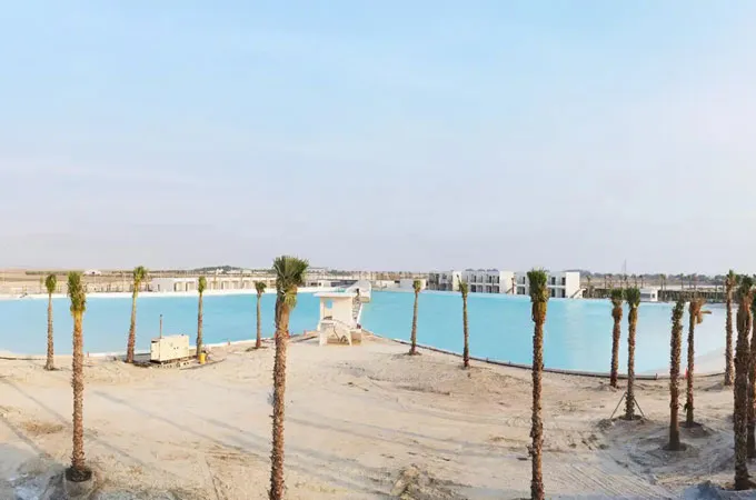Club Hawaii @ Bahrain Surf Park marks major construction milestone