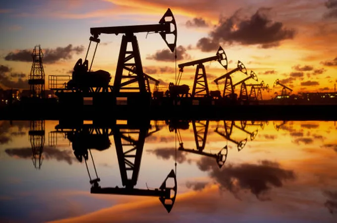 Brent crude climbs above $103 on supply fears