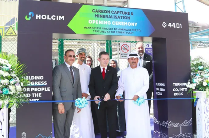 Holcim UAE and 44.01 commission UAE’s first industrial CCM pilot