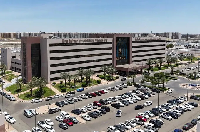 KSMC uses advanced endoscopic techniques in spinal surgery